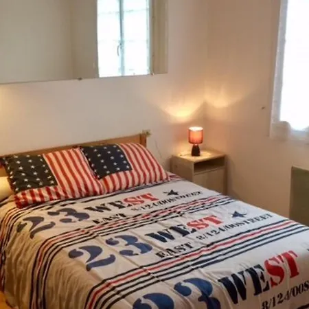 F3 Avec Balcon Expose Sud, 2 Chambres, Proche Commodites A Amelie-les-bains - Fr-1-703-42 דירה
